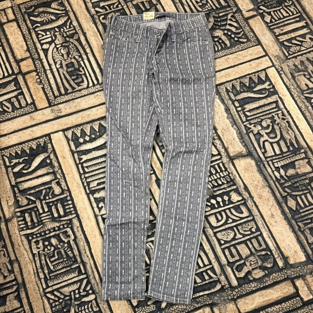 Levis 524 Too Superlow Skinny Jeans Grey Tribal Stripe W25 L32 1M New 11507-0210